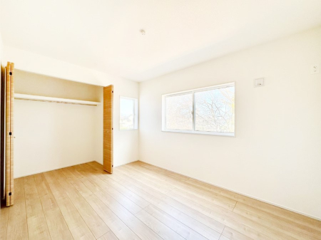 ���̑����� �N���[�[�b�g�t���̂������ŃX�b�L���Ƃ�����Ԃł�����芰���܂��B