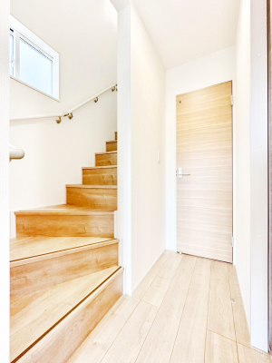 ���̑� �����Ȃ��q�l�₲�N�z�̕��Ɋ������z���I�K�i�ɂ͎萠�t���ł��B