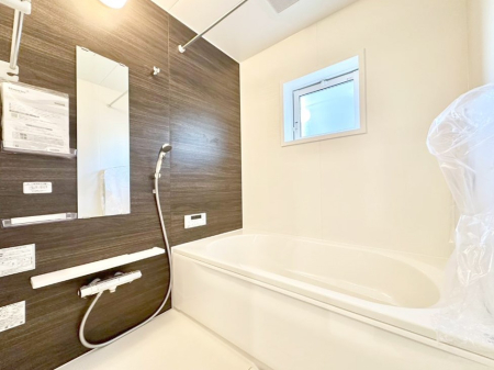 ���� ����̔�����₷��؂ȃo�X�^�C���B�������Ƃ����C���y����Ŕ����Ƃ肽���ł��ˁI  