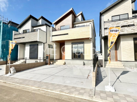 ���n�O�ώʐ^ �������ꂽ�O�ρA�㎿�ȏZ��Ԃ��L���鎺���͉i�����S���ĉ߂�����Z���ł��B 