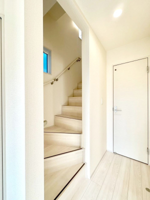 ���̑� �K�i�͎肷��t���Ȃ̂ŏ����Ȃ��q���܂₲����̕������S�ł�