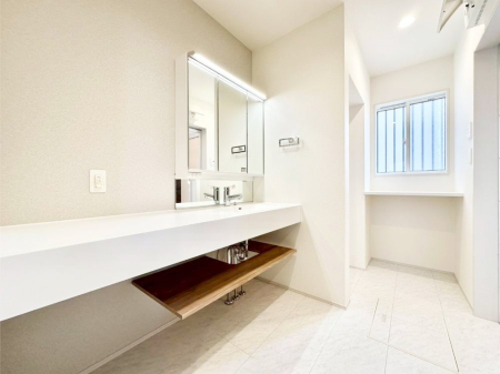 ���̑� ������������ʉ��ώ��Œ��̐g�x�x�����K