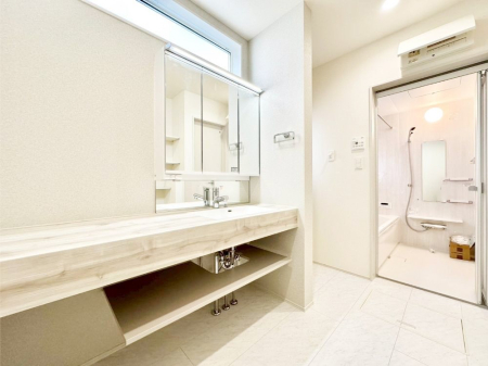 ���̑� ������������ʉ��ώ��Œ��̐g�x�x�����K