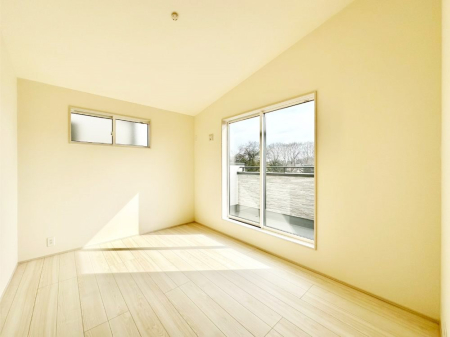 ���̑����� �o���R�j�[���J�������v���X���Ă����m��