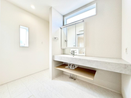 ���̑� ������������ʉ��ώ��Œ��̐g�x�x�����K