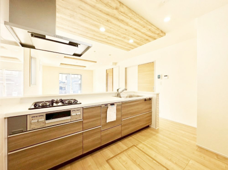 �L�b�`�� �L�X�Ƃ����g������̗ǂ��L�b�`���œ��X�̂��������y�����Ȃ肻��