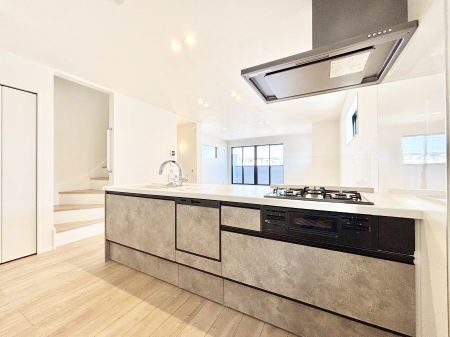 �L�b�`�� �L�X�Ƃ����g������̗ǂ��L�b�`���œ��X�̂��������y�����Ȃ肻��