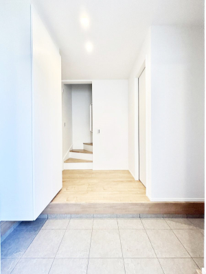 ���� �Ƒ��̋A��₨�q�l�������������}���錺��