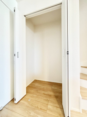 ���[ �L�b�`�����̎��[�̓p���g���[�Ƃ��Ă����p�ł��܂�