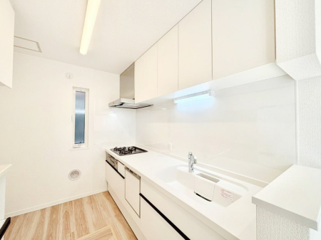 �L�b�`�� ��Ƃ肠��L�b�`���ł͂��Ƒ��Ɗy�������������ł��܂��B