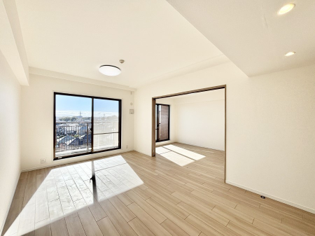 ���̑����� �Ƒ������R�ƏW�܂�e���̃X�y�[�X�ɂȂ肻���@