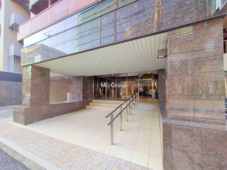 �G���g�����X -