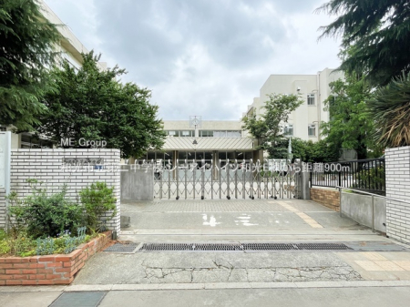 ���ӊ� ���w�Z 900m �a���s����񒆊w�Z