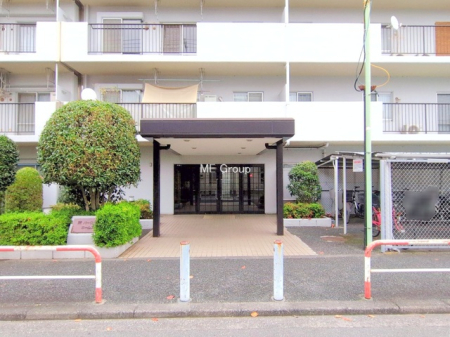 �G���g�����X -