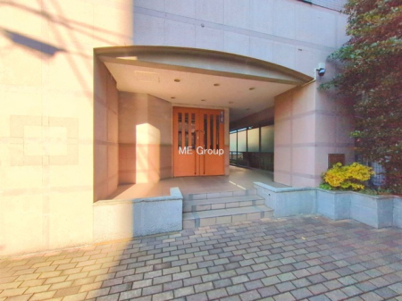 �G���g�����X -