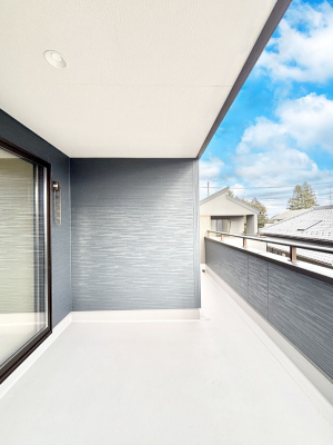 �o���R�j�[ ������̃o���R�j�[�I���Ƒ��̐��󕨂͂������A���z�c�������Ղ花���܂��I