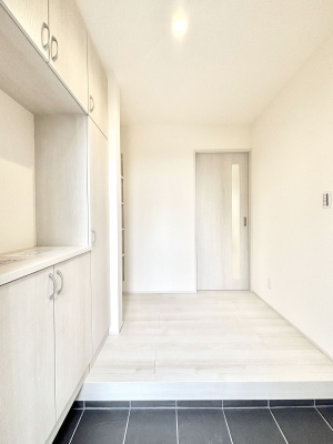 ���� �Ƒ��̋A��₨�q�l�������������}���錺��  