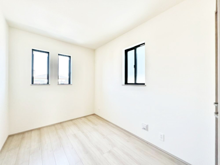 �q������ ������̂₳���������S�n�悢�v���C�x�[�g���[��