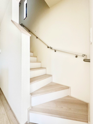 ���̑� �K�i�͎肷��t���Ȃ̂ŏ����Ȃ��q���܂₲����̕������S�ł�