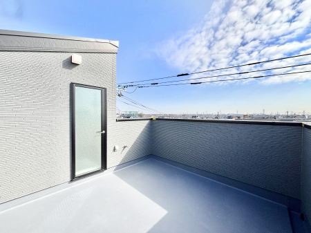 �o���R�j�[ ���[�t�o���R�j�[�B���߂��ǂ��A�傫�Ȑ��󕨂��L���Ċ����܂��B