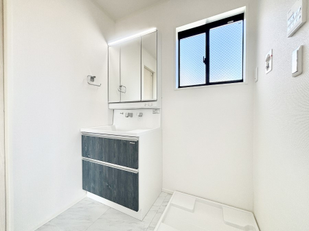 ���̑� ���������Ă���̂Ŏ��C�̑����ꏊ�ł����C���\���s���܂��B�����̐g�x�x���C�����ǂ��I