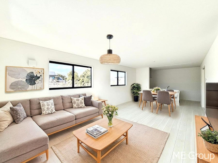 ���r���O ���Ƒ��̓��₩�Șb�����ŕ�܂�閾�邢���r���O  ���Ƌ��CG�ł�