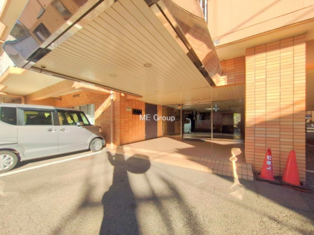 �G���g�����X -