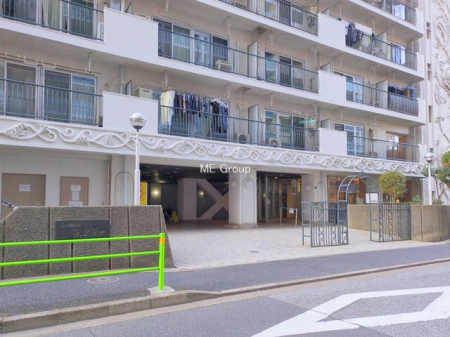 �G���g�����X -