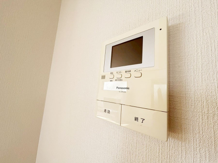 ̑ TVj^[tC^[tHtĂăZLeB[  