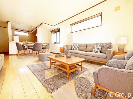 rO ͋Ĉkcj͉Ƒ݂Ȃ̉KԁƋCGł