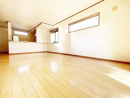 rO ƑRƏW܂ẽXy[XɂȂ肻CGH  