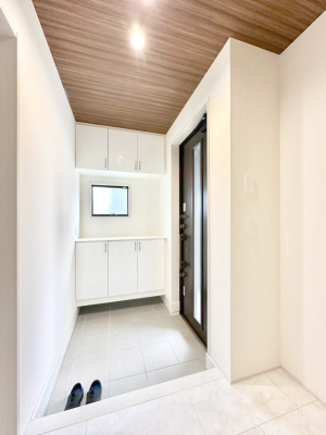 ���� �Ƒ��̋A��₨�q�l�������������}���錺��  