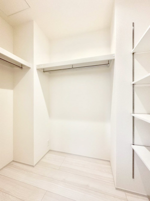 ���̑� ���r���O�̃E�H�[�N�C���N���[�[�b�g�̓t�@�~���[�N���[�[�b�g�Ƃ��ė��p�ł�����