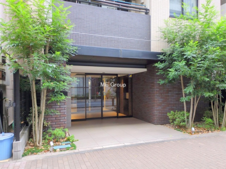 �G���g�����X -