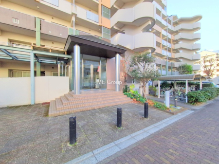 �G���g�����X -