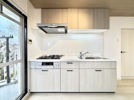 �L�b�`�� �������������I�ɁA�y�����I�V�X�e���L�b�`���@