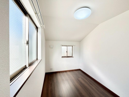 �q������ ������̂₳���������S�n�悢�v���C�x�[�g���[��