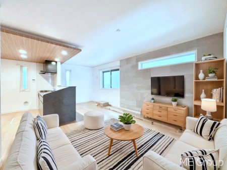 ���r���O �������������͋C�̂k�c�j�͉Ƒ��݂�Ȃ̉��K��ԁ@���Ƌ��CG�ł�  