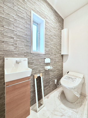 �g�C�� ���|�����₷�������ڂ��X�^�C���b�V���ȃ^���N���X�g�C���I