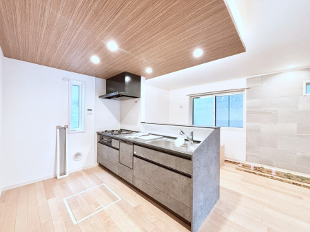 �L�b�`�� �����g���L�b�`��������A�g���₷�����������̂��₷���ɂ������܂����B 