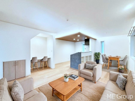 ���r���O ���Ƒ��̓��₩�Șb�����ŕ�܂�閾�邢���r���O  ���Ƌ��CG�ł�