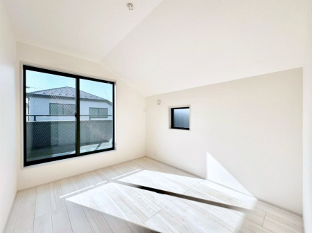 ���̑����� �o���R�j�[���J�������v���X���Ă����m��