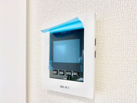 ���̑����� TV���j�^�[�t�C���^�[�t�H�����t���Ă��ăZ�L�����e�B�[��