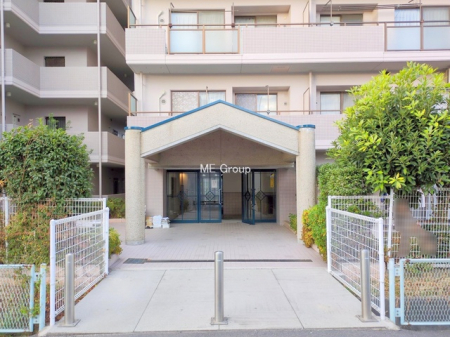 �G���g�����X -