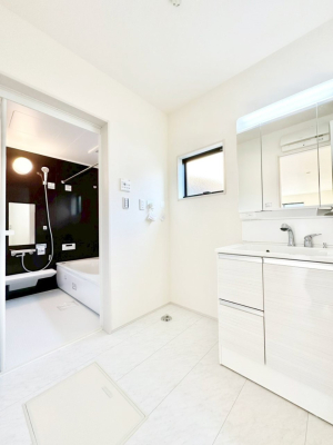 ���̑� �L�b�`���Ƃ̓������l�����������W���݌v�ŖZ�������Ԃ̉Ǝ������N���N