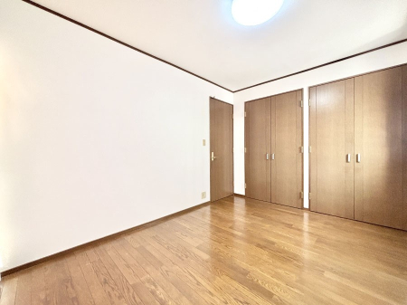 �Q�� ���[���[�����Ă���̂ŋ��Z�X�y�[�X���L�X�g���܂�  