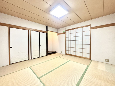 ���̑����� �_�炩����̋�Ԃ́A���q�l�̗V�я�◈�q���̂����ĂȂ��̏ꏊ�Ƃ��ďd�󂵂܂��B 