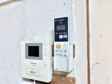 ���̑����� ���q�҂��m�F�ł���s�u���j�^�[�t�C���^�[�z��