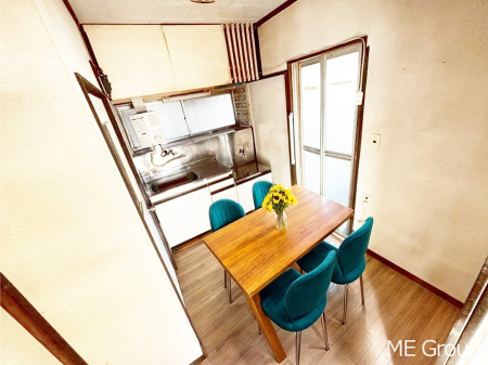 ���r���O �������������͋C�̂k�c�j�͉Ƒ��݂�Ȃ̉��K��ԁ��Ƌ��CG�ł�