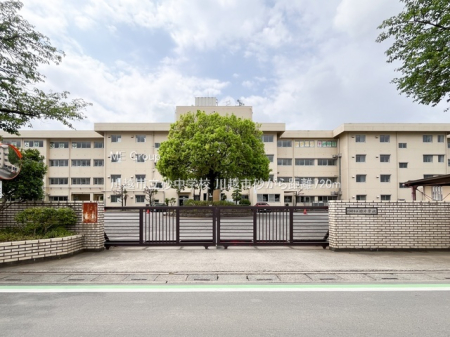 ���ӊ� ���w�Z 720m ��z�s�������w�Z